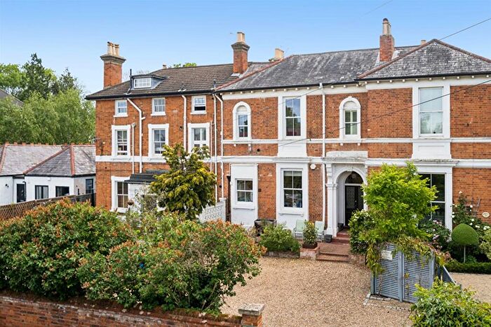 3 Bedroom Character Property For Sale In Ray Park Avenue, Maidenhead, SL6