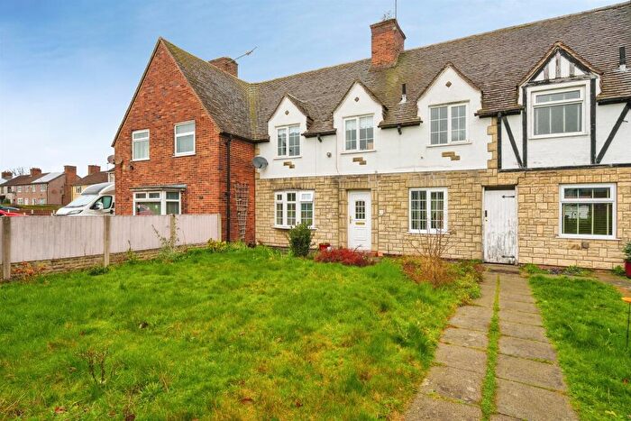 3 Bedroom Semi Detached House For Sale In Commonfield Road, Wirral, CH49