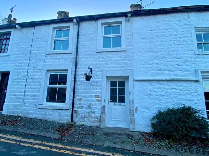 3 Bedroom Terraced House To Rent In New Street, Brookhouse, Lancaster, LA2
