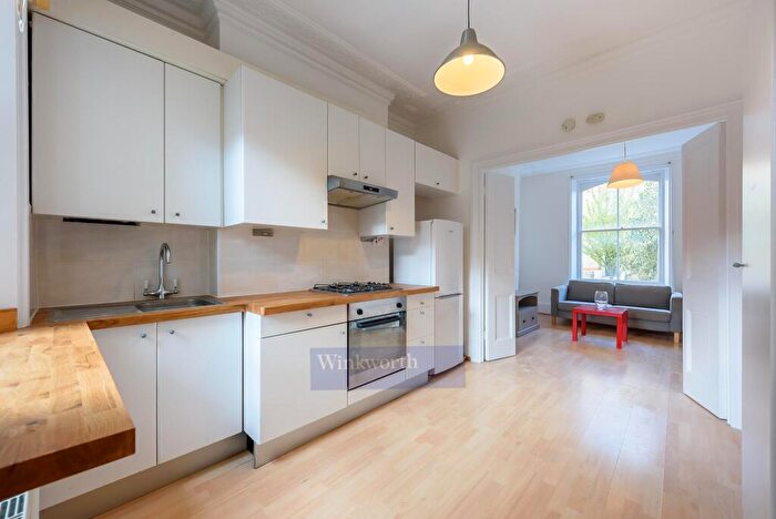 1 Bedroom Apartment To Rent In Methley Street, London, Uk, SE11