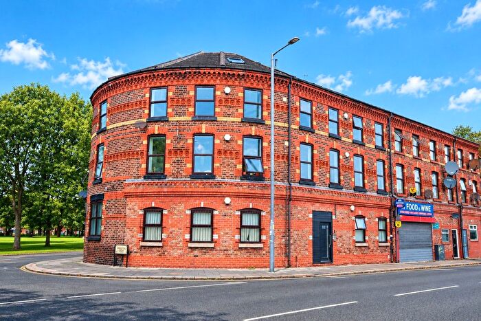 2 Bedroom Flat For Sale In Westminster Road, Kirkdale, Liverpool, L4