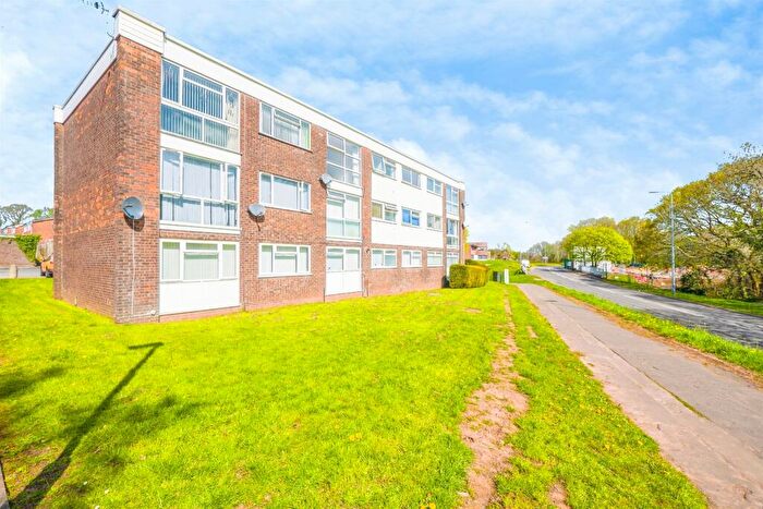 1 Bedroom Flat For Sale In Glenwood, Llanedeyrn, Cardiff, CF23