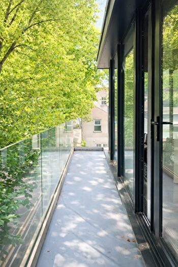 1 Bedroom Apartment To Rent In Llanbleddian Gardens, Cardiff(City), CF24