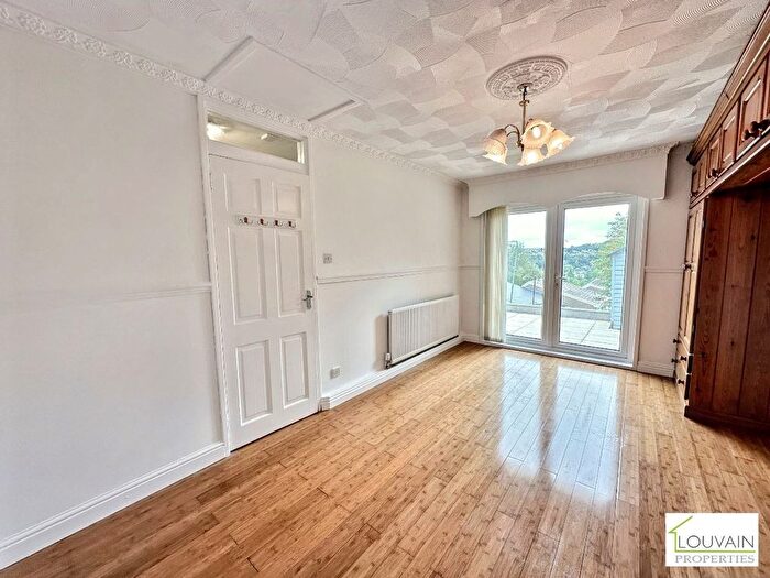 2 Bedroom Bungalow For Sale In Cefn Glas, Tredegar, NP22
