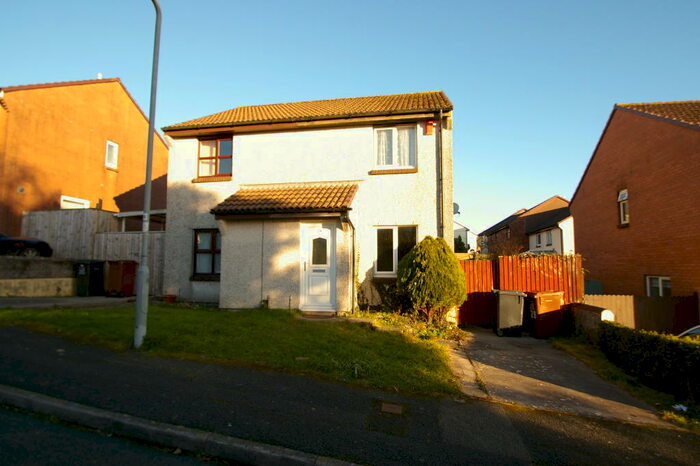2 Bedroom Semi-Detached House To Rent In The Heathers, Woolwell, PL6