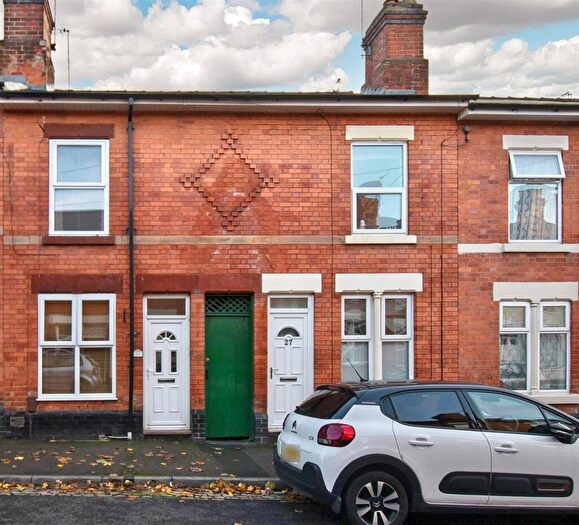 3 Bedroom Terraced House For Sale In Leyland Street, Off Kedleston Road, Derby, DE1