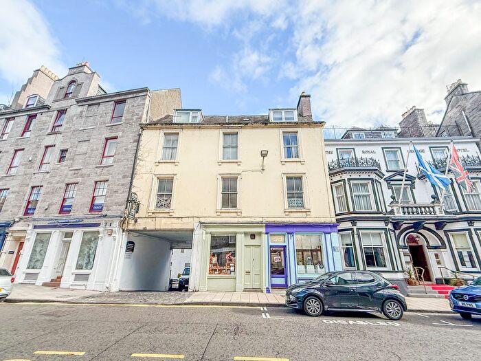 3 Bedroom Flat For Sale In George Street, Perth, PH1