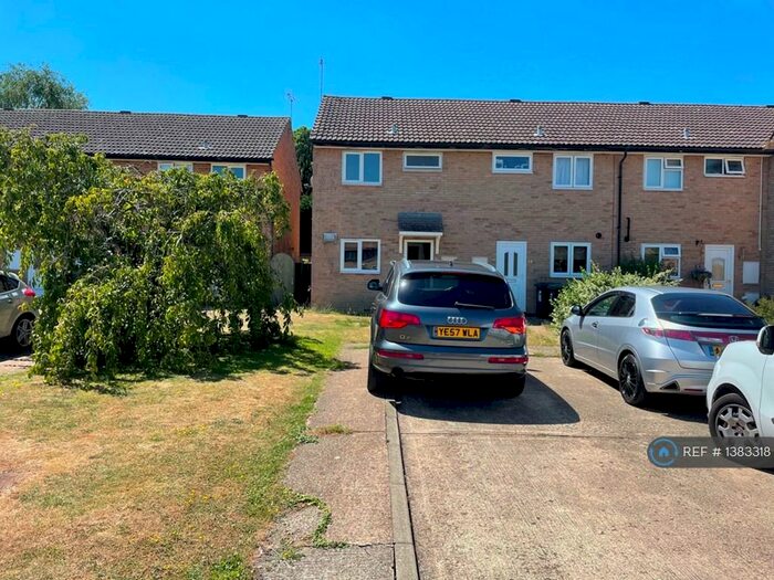 3 Bedroom End Of Terrace House To Rent In Rosebay Gardens, Soham, Ely, CB7