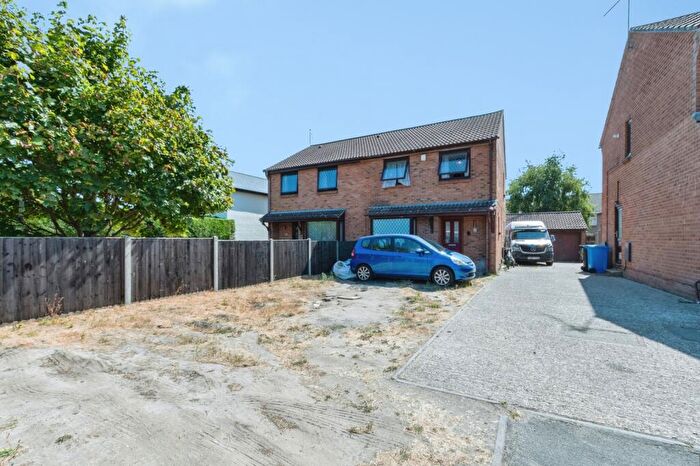 3 Bedroom Semi-Detached House For Sale In Tollard Close, Poole, Dorset, BH12