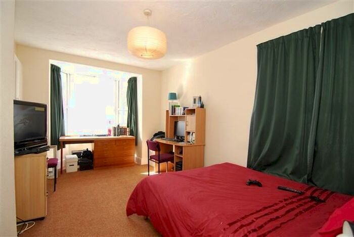 5 Bedroom House To Rent In Greenbank Avenue St Judes, PL4