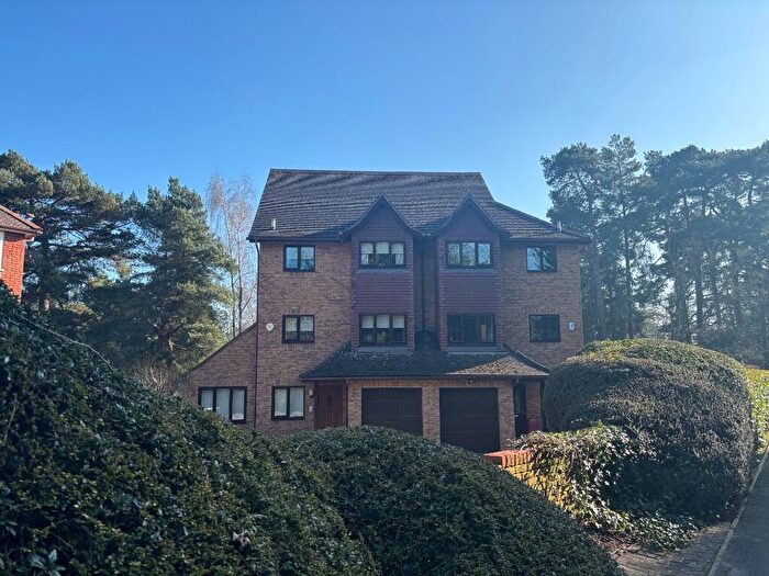 4 Bedroom Town House For Sale In Golf Links Road, Ferndown, BH22