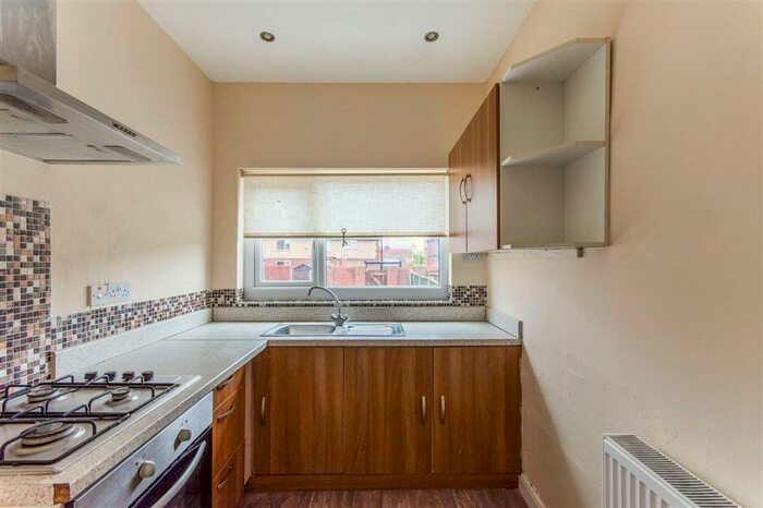 2 Bedroom House To Rent In Princes Crescent, Edlington, Doncaster, DN12