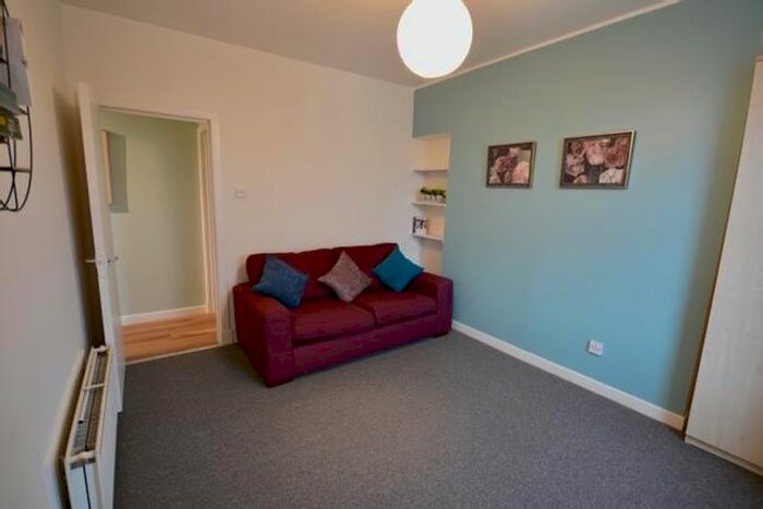 2 Bedroom Flat To Rent In Wellington Street, Aberdeen, AB11