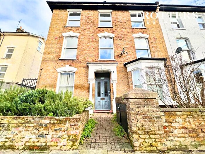 3 Bedroom Property To Rent In Wilberforce Road, London, N4