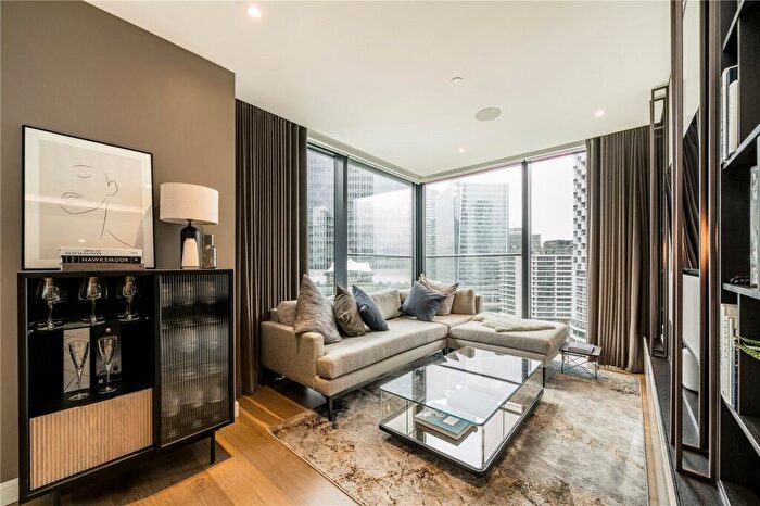 2 Bedroom Apartment To Rent In Hampton Tower, Marsh Wall, London, E14