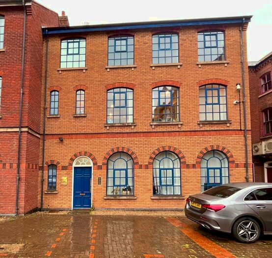 2 Bedroom Apartment To Rent In Sovereign Court, Graham Street, Birmingham, B1