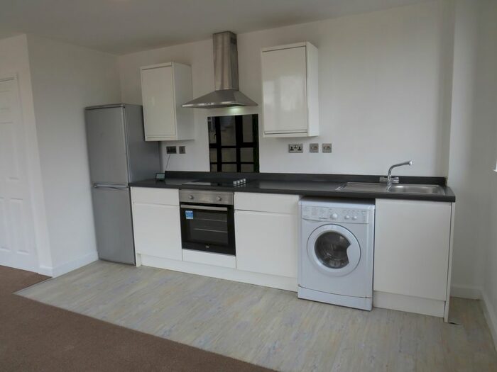 2 Bedroom Flat To Rent In Priestgate, Peterborough, PE1