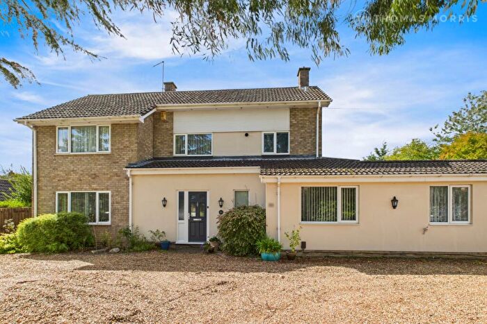 5 Bedroom Detached House For Sale In Sapley Road, Hartford, Huntingdon, Cambridgeshire, PE29