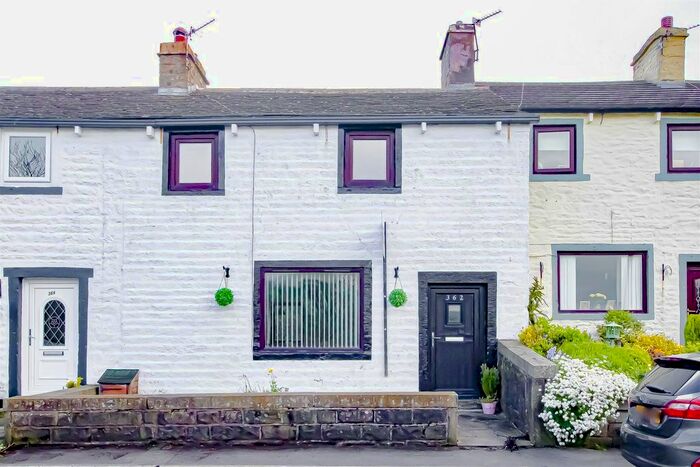 3 Bedroom Cottage To Rent In Gisburn Road, Blacko, Nelson, BB9