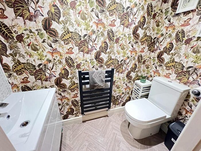 4 Bedroom Detached House For Sale In Manor Court, Heighington Village, Newton Aycliffe, DL5