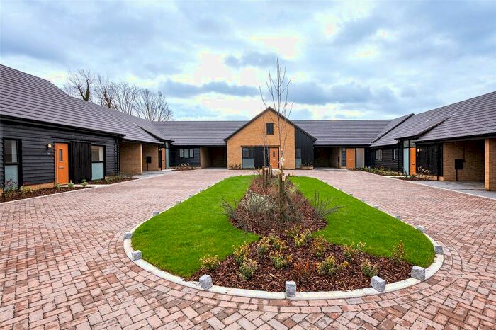 2 Bedroom Bungalow For Sale In School Lane, Lower Halstow, Sittingbourne, Kent, ME9