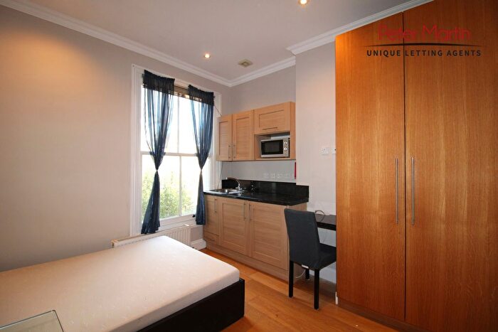 Studio To Rent In Hillfield Road, West Hampstead, NW6