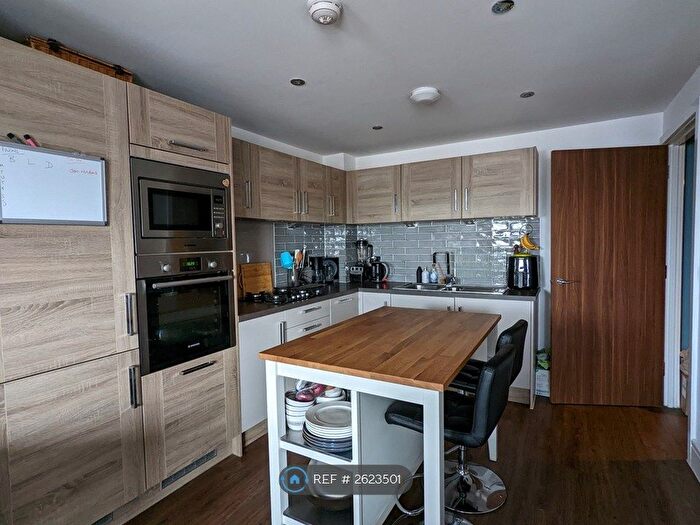 1 Bedroom Flat To Rent In Marquess Drive, Bletchley, MK2