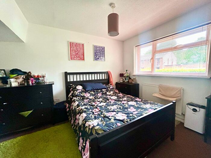 1 Bedroom Terraced House To Rent In Wellesley Close, Ash Vale, GU12