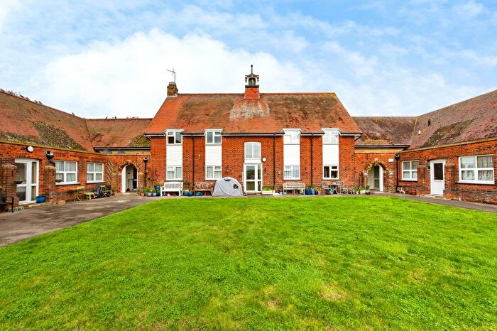 1 Bedroom Flat For Sale In Gorringe Avenue, Dartford, Kent, DA4