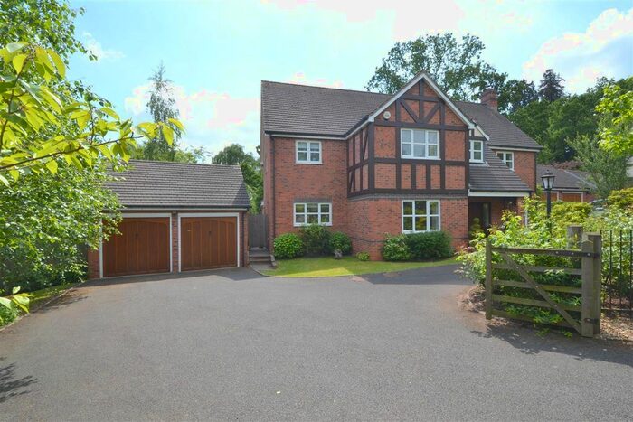 5 Bedroom Detached House To Rent In Cockshot Road, Malvern, WR14