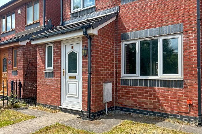 3 Bedroom Semi-Detached House For Sale In Hale Lane, Failsworth, Manchester, Greater Manchester, M35