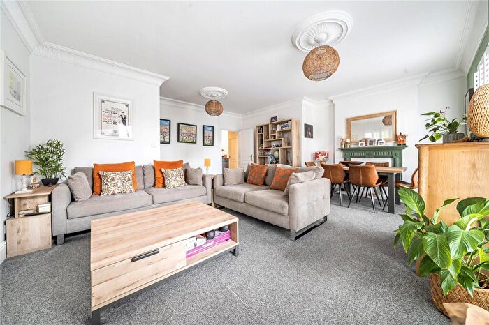 2 Bedroom Apartment For Sale In Wellington Place, London Road, Cheltenham, GL52