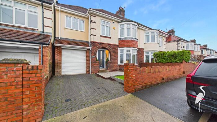 4 Bedroom Semi Detached House For Sale In Richard Avenue, Barnes, Sunderland, SR4