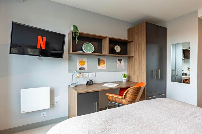 Studio To Rent In Castlebank Street, Glasgow, G11