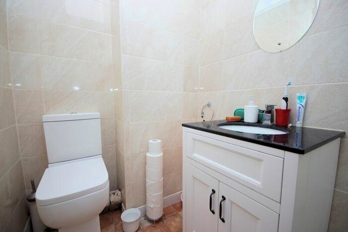 3 Bedroom Duplex For Sale In West Lodge, Lee-On-The-Solent, PO13
