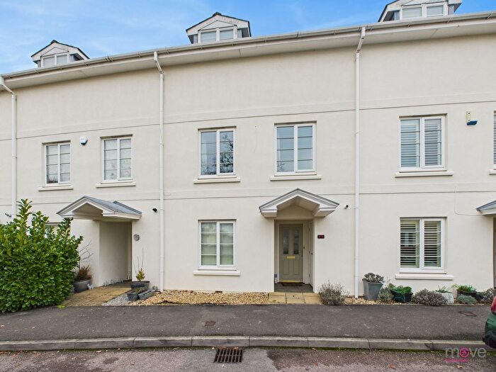 4 Bedroom Terraced House For Sale In The Park, Cheltenham, GL50