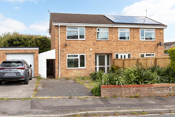 3 Bedroom Semi-Detached House For Sale In Fleur De Lys Drive, Southwick, BA14