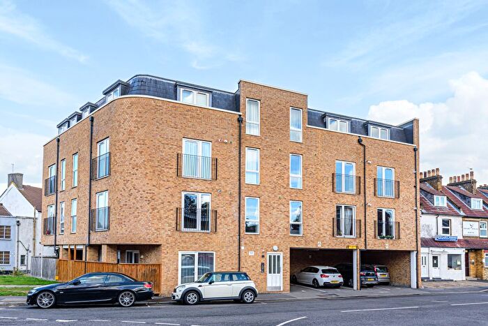 1 Bedroom Flat To Rent In Martins Road, Bromley, BR2