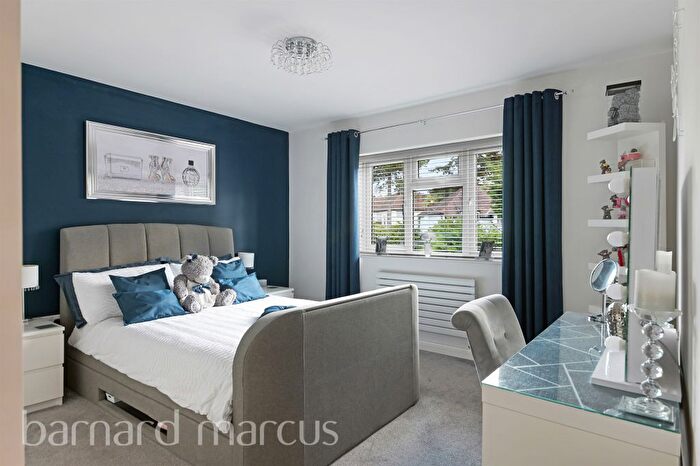 5 Bedroom Detached House For Sale In Sandy Lane South, Wallington, SM6
