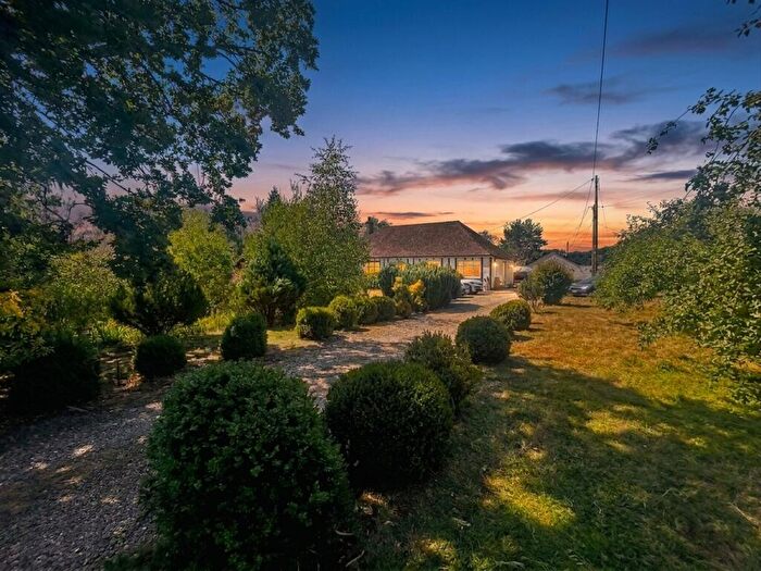 6 Bedroom Detached Bungalow For Sale In Headcorn Road, Sutton Valence, ME17