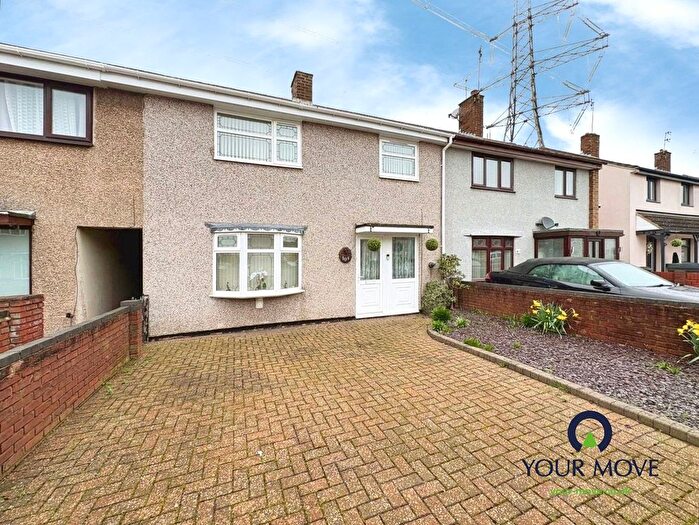 3 Bedroom Terraced House For Sale In Keenan Drive, Bedworth, Warwickshire, CV12