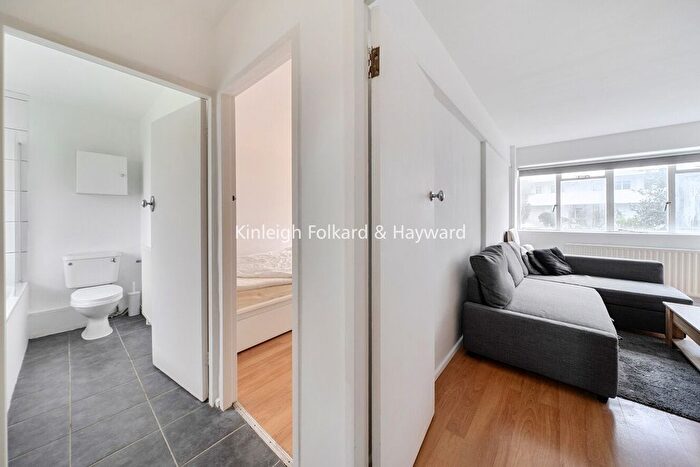 1 Bedroom Flat To Rent In Streatham Hill, London, SW2