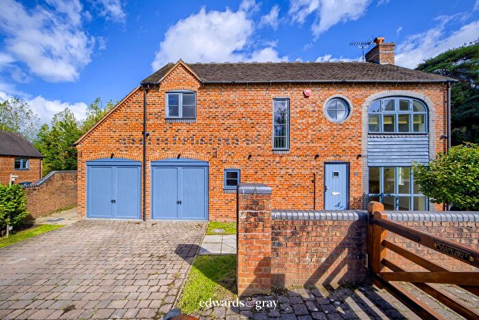4 Bedroom Barn Conversion For Sale In Bella Pais Close, Aldridge, WS9