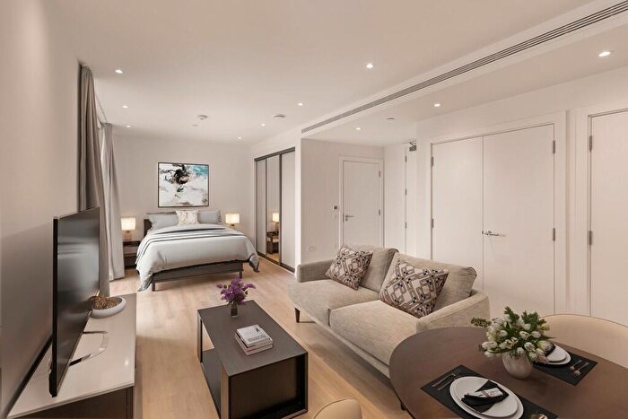 Studio To Rent In Nine Elms Lane, London, SW11