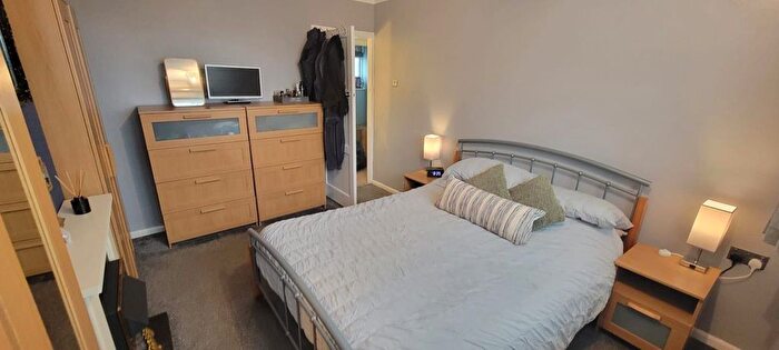 2 Bedroom End Of Terrace House To Rent In St. Crispins Avenue, Wellingborough, NN8