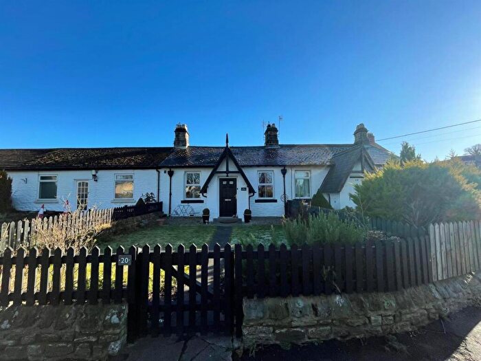 3 Bedroom Cottage For Sale In The Green, Piercebridge, DL2