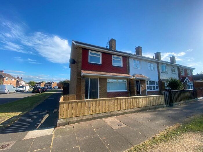 3 Bedroom End Of Terrace House To Rent In Revesby Road, Middlesbrough, TS3