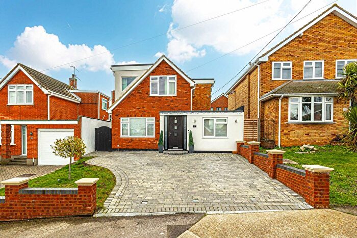 5 Bedroom Detached House For Sale In Uplands Road, Benfleet, SS7