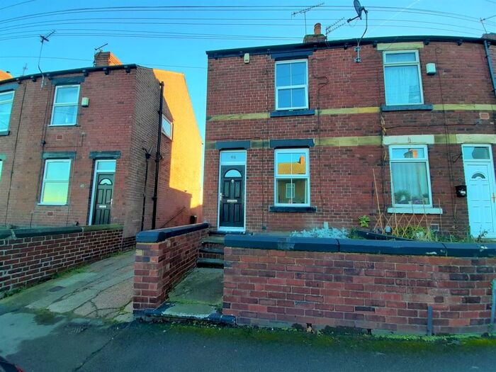 2 Bedroom End Of Terrace House To Rent In Wath Road, Wombwell, Barnsley, S73