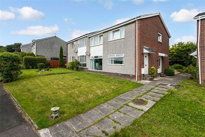 2 Bedroom Flat For Sale In Kincaid Way, Milton Of Campsie, Glasgow, East Dunbartonshire, G66